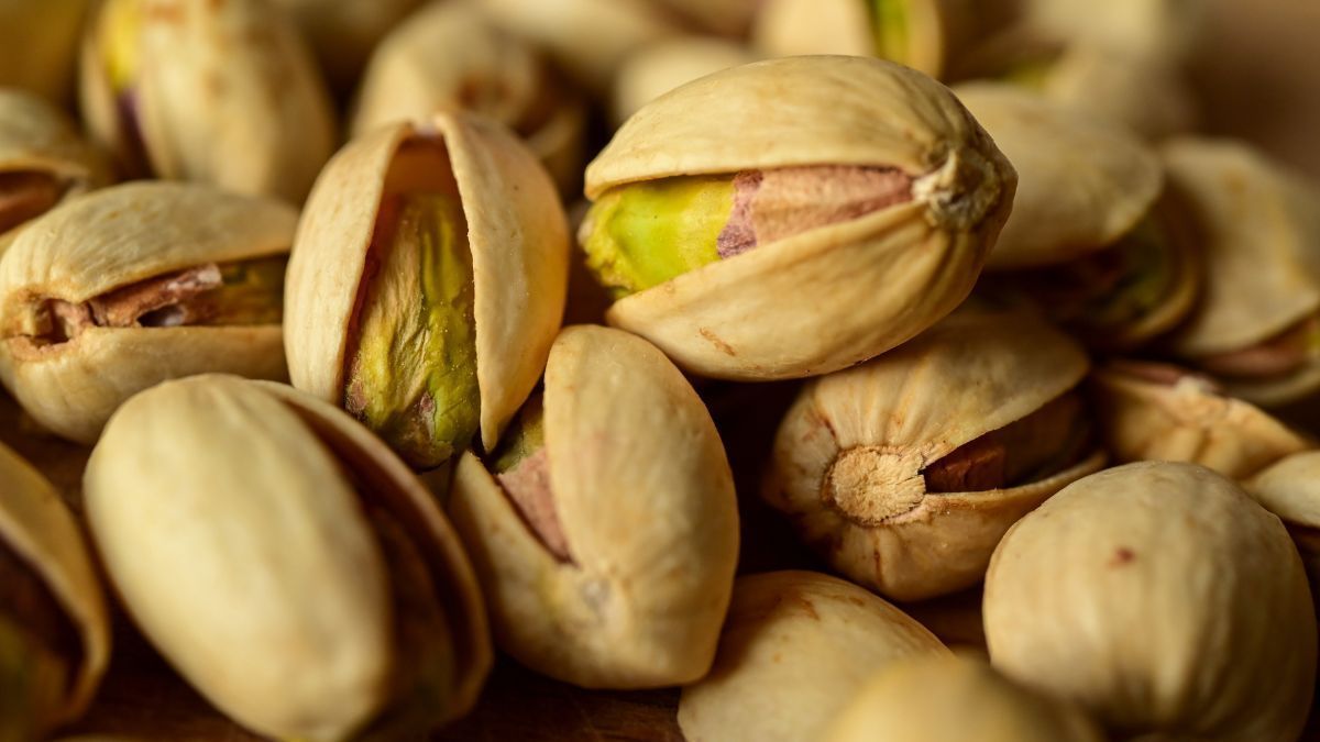 Fruto seco pode aliviar a constipação mesmo em dietas com baixo carboidrato, aponta estudo