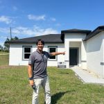 Como brasileiros estão ganhando dinheiro rápido no mercado imobiliário dos EUA?