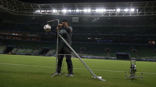 Veja fotos dos testes do laboratório no gramado do Allianz Parque