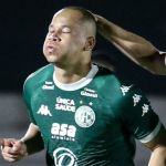 Alvo do Atlético-GO, vice-artilheiro da Série B desperta interesse de outros clubes