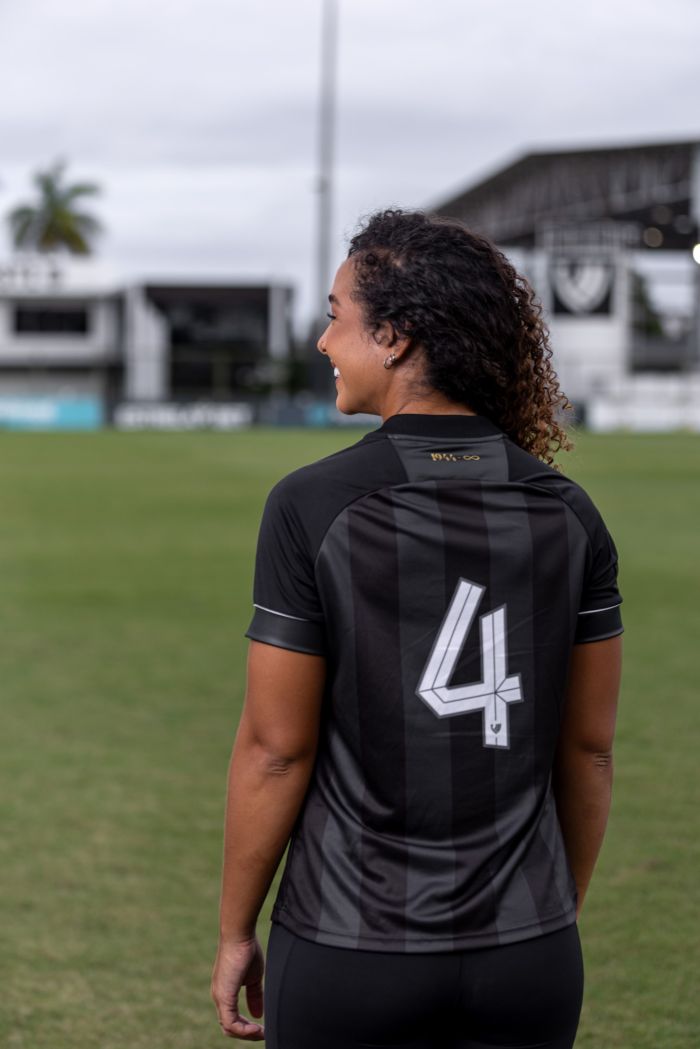 Nova camisa do Ceará para 2024 tem o número 4 em destaque