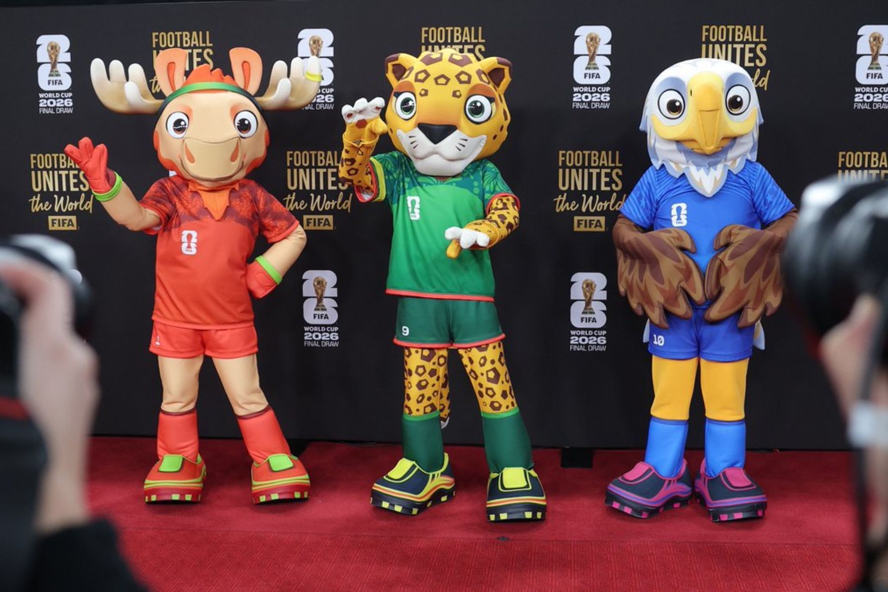 Anfitriões, EUA, México e Canadá tentam manter bom momento antes da Copa