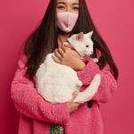 Outubro Rosa pet: Newton Paiva oferece consultas gratuitas para combater câncer de mama em animais