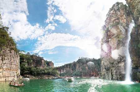 Canyon no Lago de Furnas