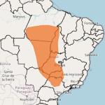 Inmet emite alerta laranja de chuvas intensas para 757 cidades brasileiras; confira a lista