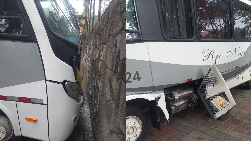 Ônibus perde o controle e bate no muro do prédio da Receita Federal em BH
