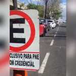 Cadeirantes denunciam uso indevido de vagas preferenciais ao redor do Mineirão