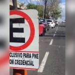 Cadeirantes denunciam uso indevido de vagas preferenciais ao redor do Mineirão