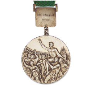 Campeão olímpico leiloa medalha de ouro por valor milionário; veja lance mínimo