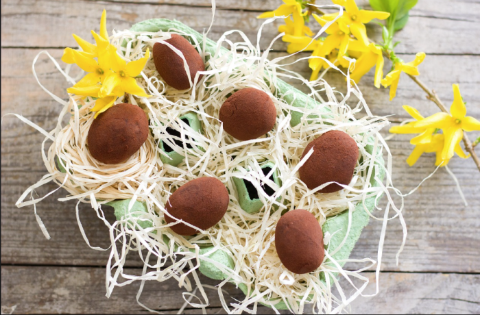 Uma pessoa pode consumir entre 20 g e 40 g por dia de chocolate vegano 70% cacau, Uma pessoa pode consumir entre 20 g e 40 g por dia de chocolate vegano 70% cacau,