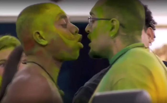 Davi e MC Bin Laden durante discussão no último Sincerão