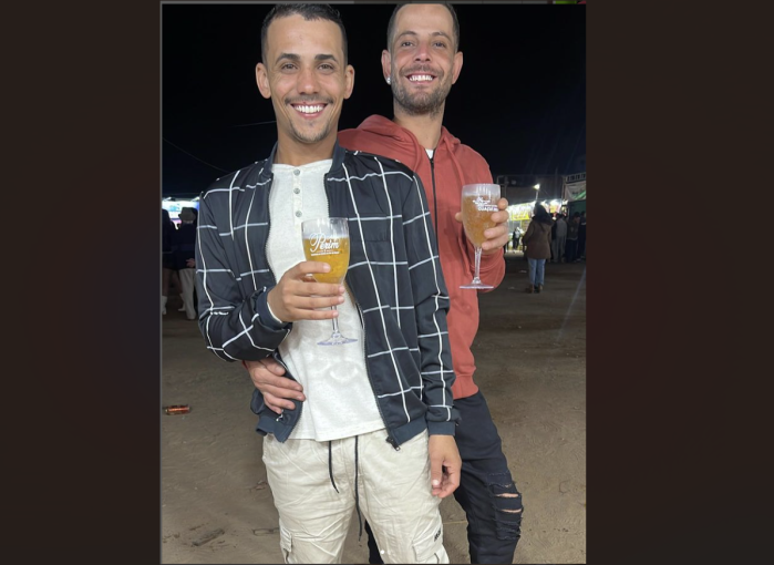 Nos finais de semana, eles gostam de fazer churrasco e frequentar as festas das cidades próximas