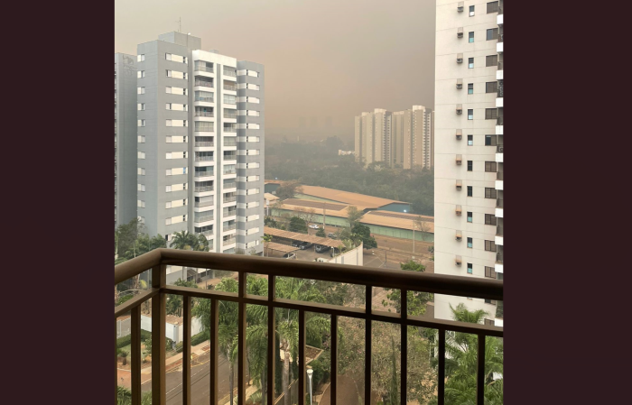 No meio da tarde de ontem, o dia virou 