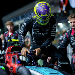 Lewis Hamilton e Russell  lamentam desempenho da Mercedes no GP de Singapura