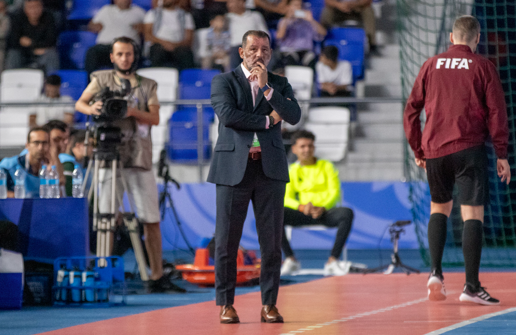 Técnico do Brasil exalta Marrocos e prevê bom jogo nas quartas da Copa do Mundo de Futsal