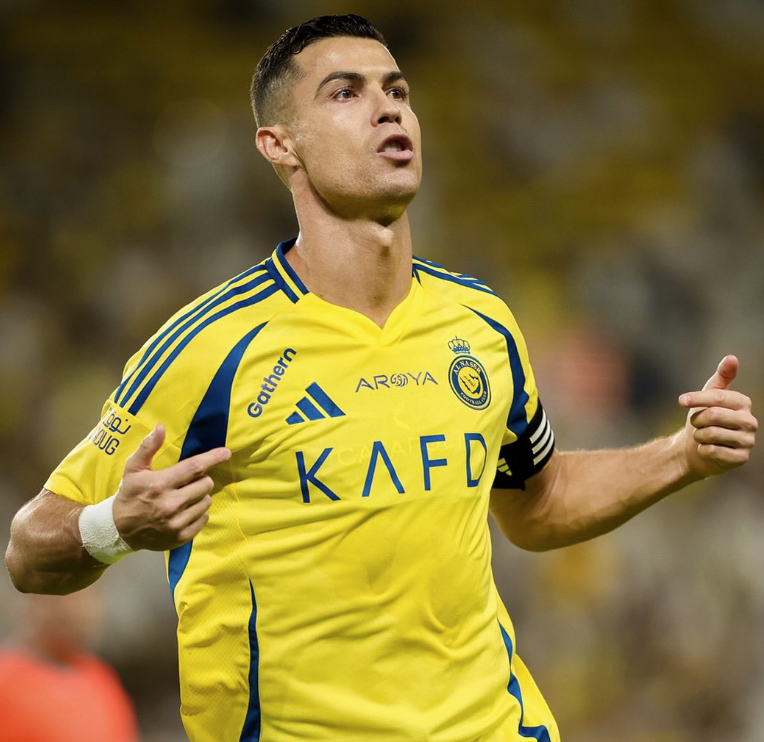 Cristiano Ronaldo marca, e Al-Nassr goleia o Al-Orobah na Liga Saudita