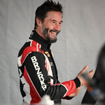 Astro de Hollywood faz estreia profissional no automobilismo