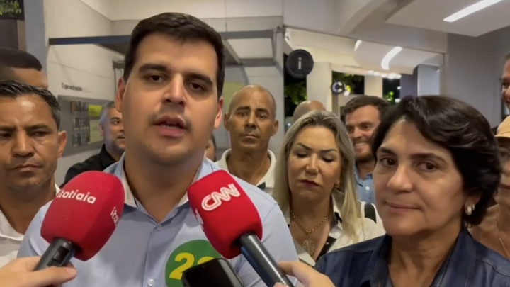 ‘Fuad não quer debater porque não consegue defender o legado vergonhoso’, diz Engler debates no 2º turno