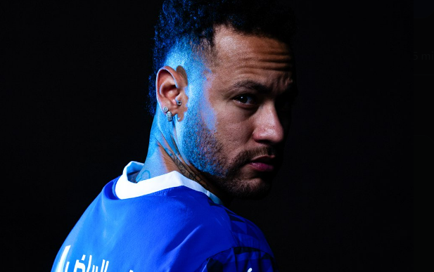Neymar chora ao falar sobre retorno ao futebol no Al-Hilal e avisa: 'Não volto meia-boca'