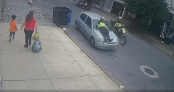 Após cometer infração, motorista sem habilitação atropela e arrasta guarda de trânsito em SP