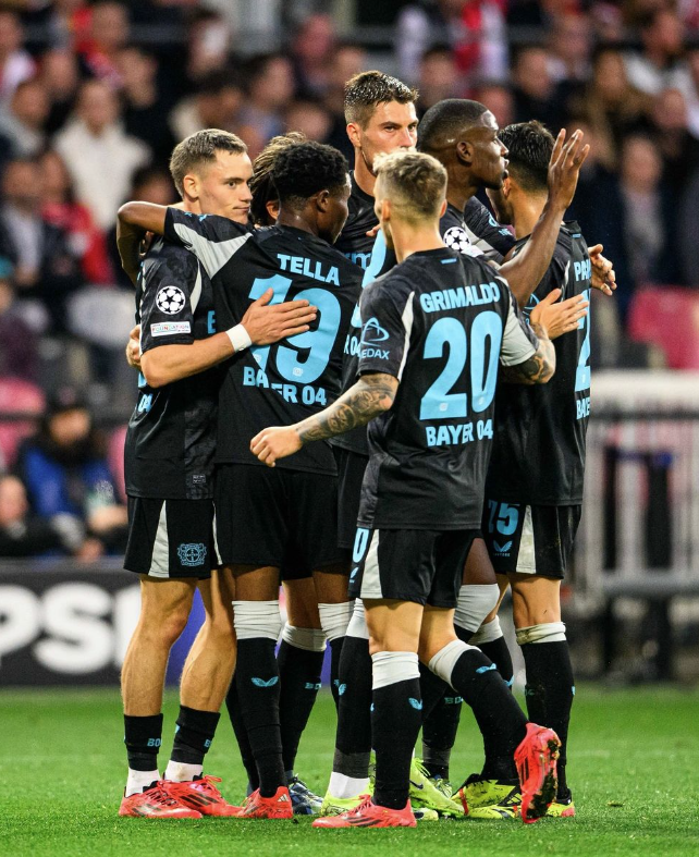 Em duelo equilibrado, Leverkusen e Brest empatam pela Champions League