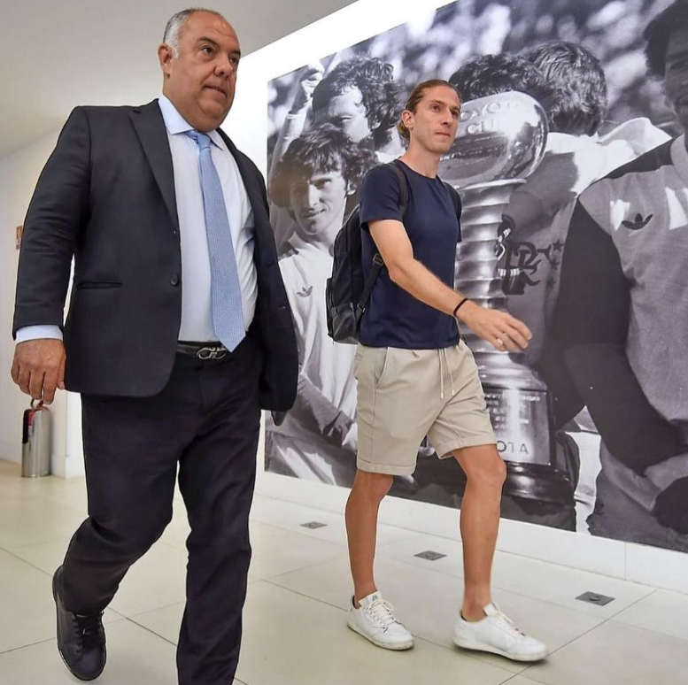 Dirigente do Flamengo, Marcos Braz ironiza reclamações do Atlético sobre arbitragem