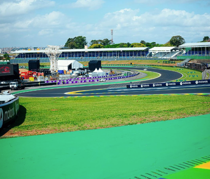 Fórmula 1: cantor sertanejo é escolhido para cantar Hino Nacional no GP de São Paulo