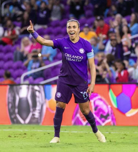 Marta é indicada ao prêmio de melhor jogadora da temporada nos EUA