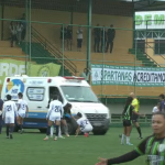 Mineiro Feminino: goleira do América vai para hospital após choque de cabeça