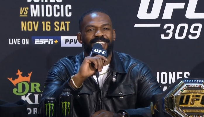 Jon Jones, um dos maiores lutadores do UFC
