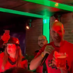 Ex-Cruzeiro, Pepa puxa 'grito de guerra' do Sport em festa do acesso; veja vídeo