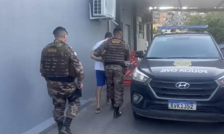 PM prende líder do tráfico de Contagem suspeito de 20 homicídios e tortura