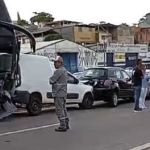 Anel Rodoviário é parcialmente interditado após ônibus desgovernado causar engavetamento