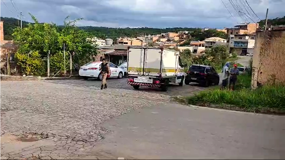 Após intensa perseguição na BR-040, suspeito de matar homem que tentou defender o sobrinho é preso