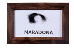 Mecha de cabelo de Maradona será leiloada por valor exorbitante; entenda