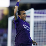 Marta no Corinthians? Rainha avalia possibilidade de jogar no clube alvinegro
