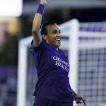 Marta no Corinthians? Rainha avalia possibilidade de jogar no clube alvinegro