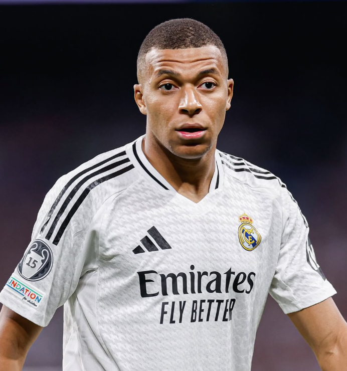 Mbappé sofre lesão e pode desfalcar Real Madrid na final da Copa Intercontinental
