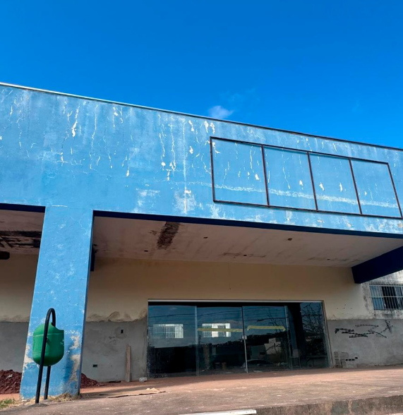 Trabalhos para a implantação do serviço já foram retomados. Trabalhos para a implantação do serviço já foram retomados.