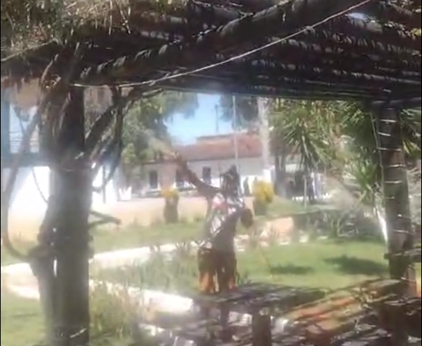 Incêndio praça de Brauninha, Belo Oriente