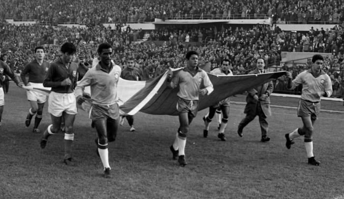 Semifinal entre Brasil e Chile na Copa do Mundo de 1962