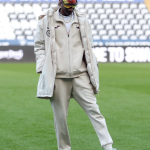 Snoop Dogg marca presença em jogo de clube que é acionista e ‘enlouquece’ torcida