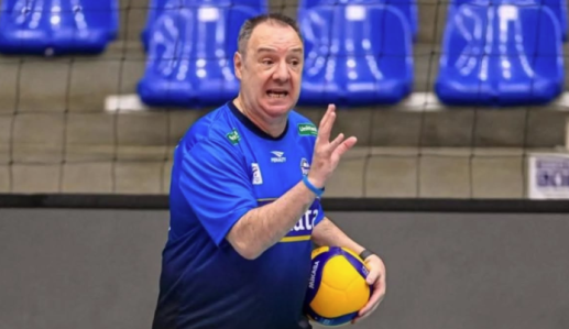 Horacio Dileo, técnico do Vôlei Renata