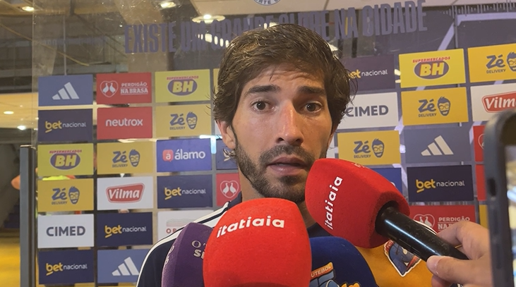 Lucas Silva lamenta empate, mas destaca evolução do Cruzeiro no Brasileiro