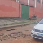 Asfalto arrancado, portões destruídos e lama: Barreiro, em BH, soma estragos após temporal