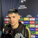 Titular do Flamengo admite falha e abre o jogo sobre gol bizarro do Lanús no Maracanã