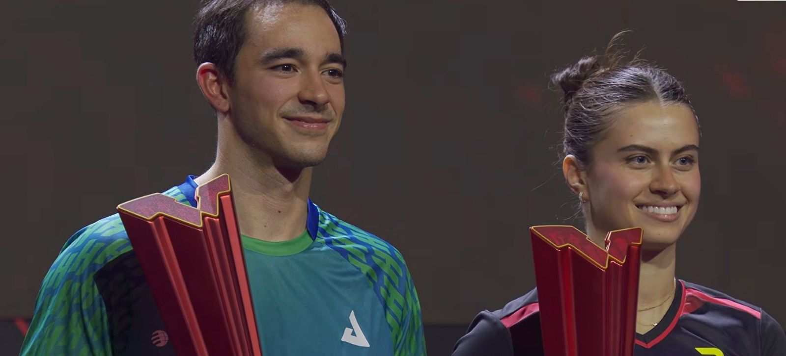 Calderano e Bruna fazem história, batem favoritos e vencem Singapura Smash