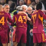 Com golaço de ex-Flamengo e seis gols, Roma e Juventus empatam pelo Italiano