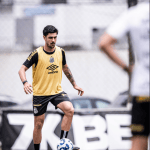 Santos rescinde contrato com zagueiro do elenco; saiba detalhes
