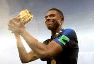 Campeão antes dos 20: saiba quantos gols Mbappé já fez em Copas do Mundo
